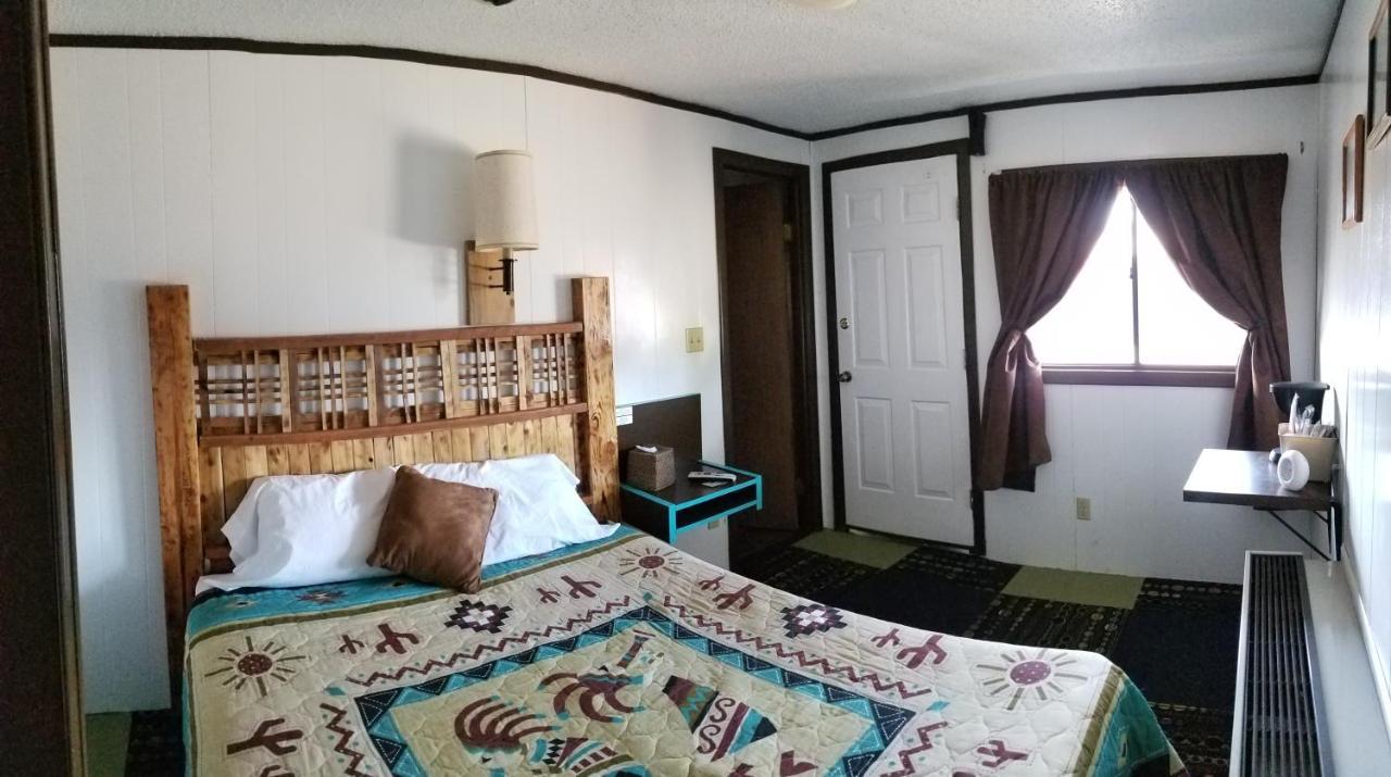 Adobe Sands Motel Panguitch Exterior photo