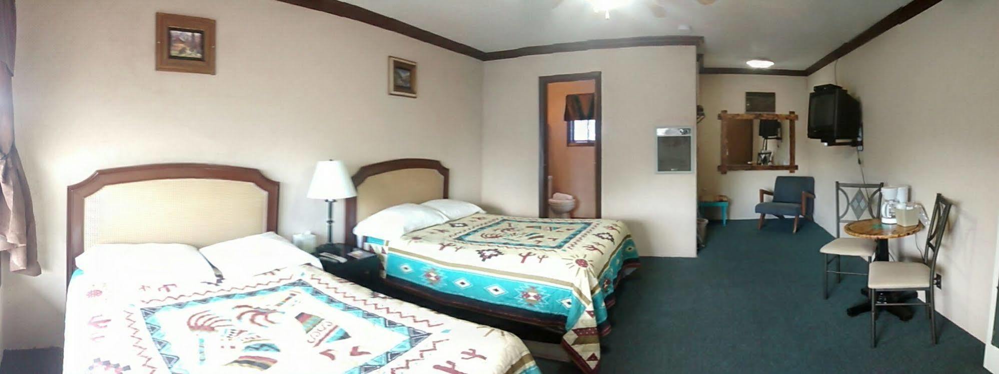 Adobe Sands Motel Panguitch Exterior photo
